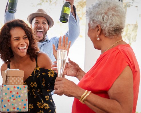 Best Affordable Yet Thoughtful Gifts for Grandparents Day