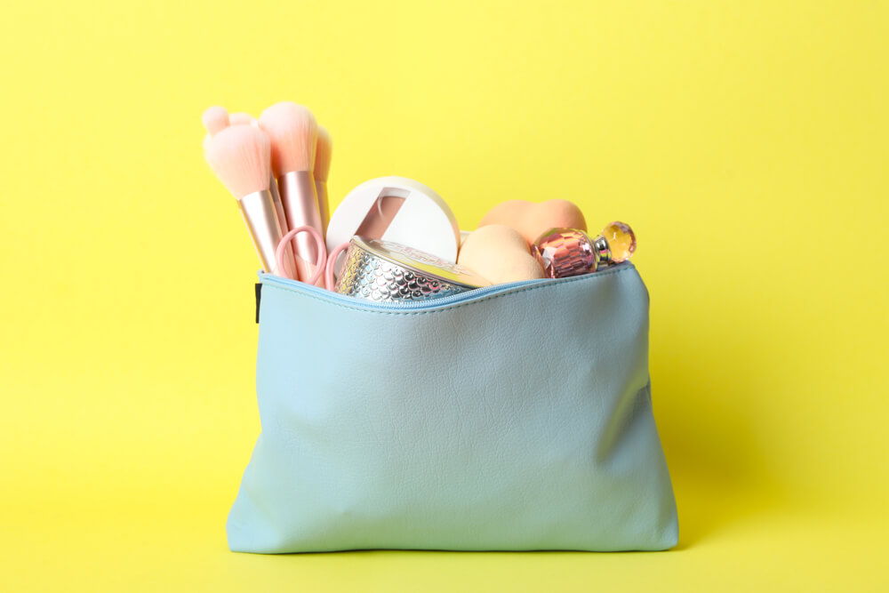 An organized cosmetic bag makes a thoughtful birthday gift.