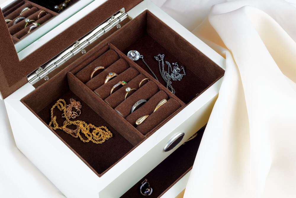 An organized jewelry box keeps accessories from getting tangled.