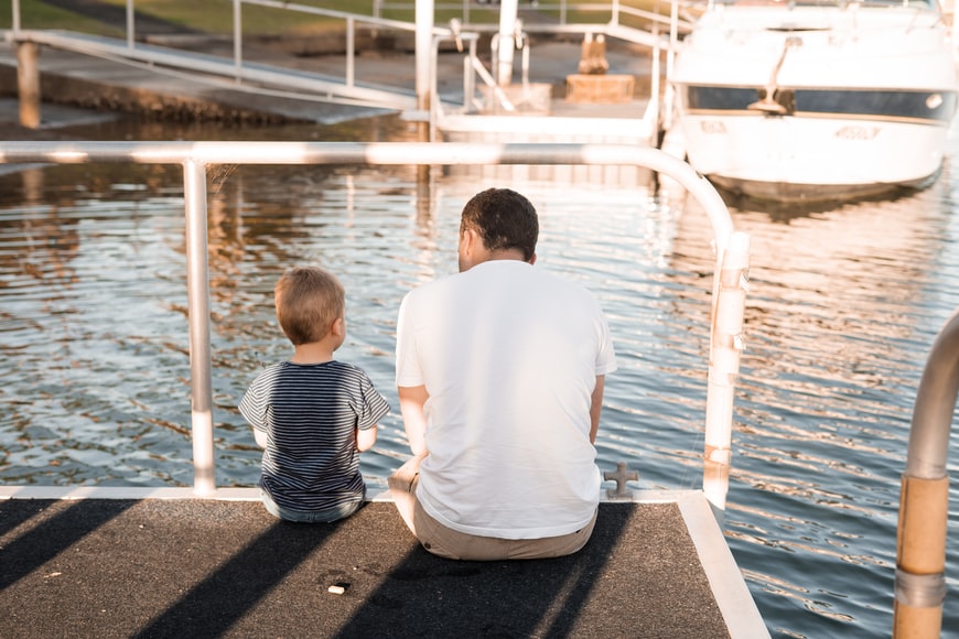 12 Powerful Ways to Say, “I Love You, Dad” in a Father’s Day Card