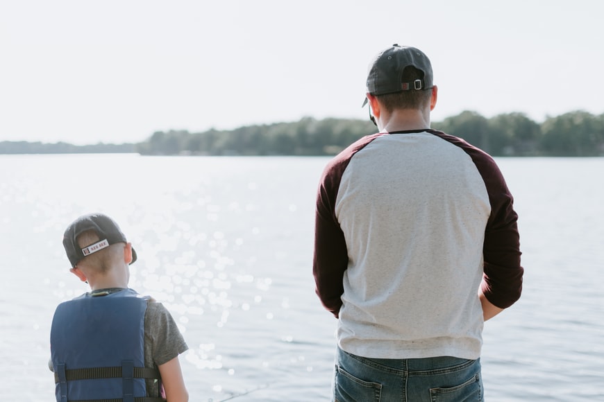 12 Powerful Ways to Say, “I Love You, Dad” in a Father’s Day Card