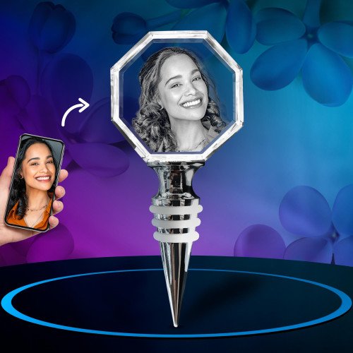 Octagonal glass wine stopper with 3D image #1