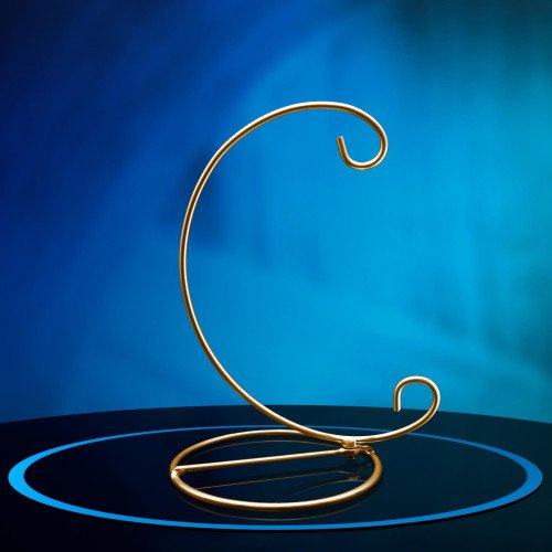 Gold circle ornament stand #1