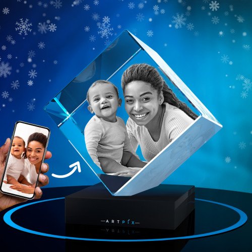 Picture of 3D Crystal Cube with a portrait of a loving mom carrying his small daughter engraved inside. Xmas.