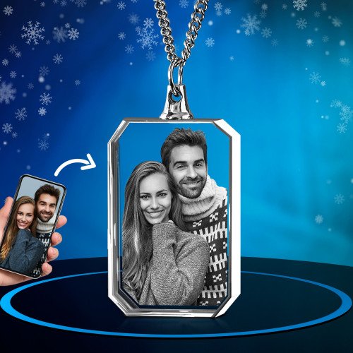A romantic photo from a happy family inside a 2D Necklace Rectangle. Xmas.